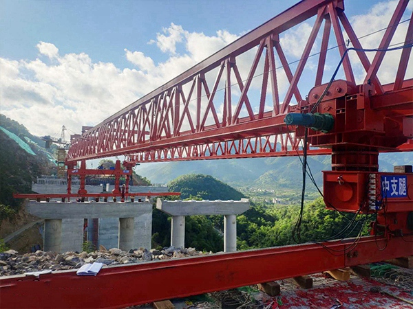 黑龙江架桥机租赁安装的流程和所需手续