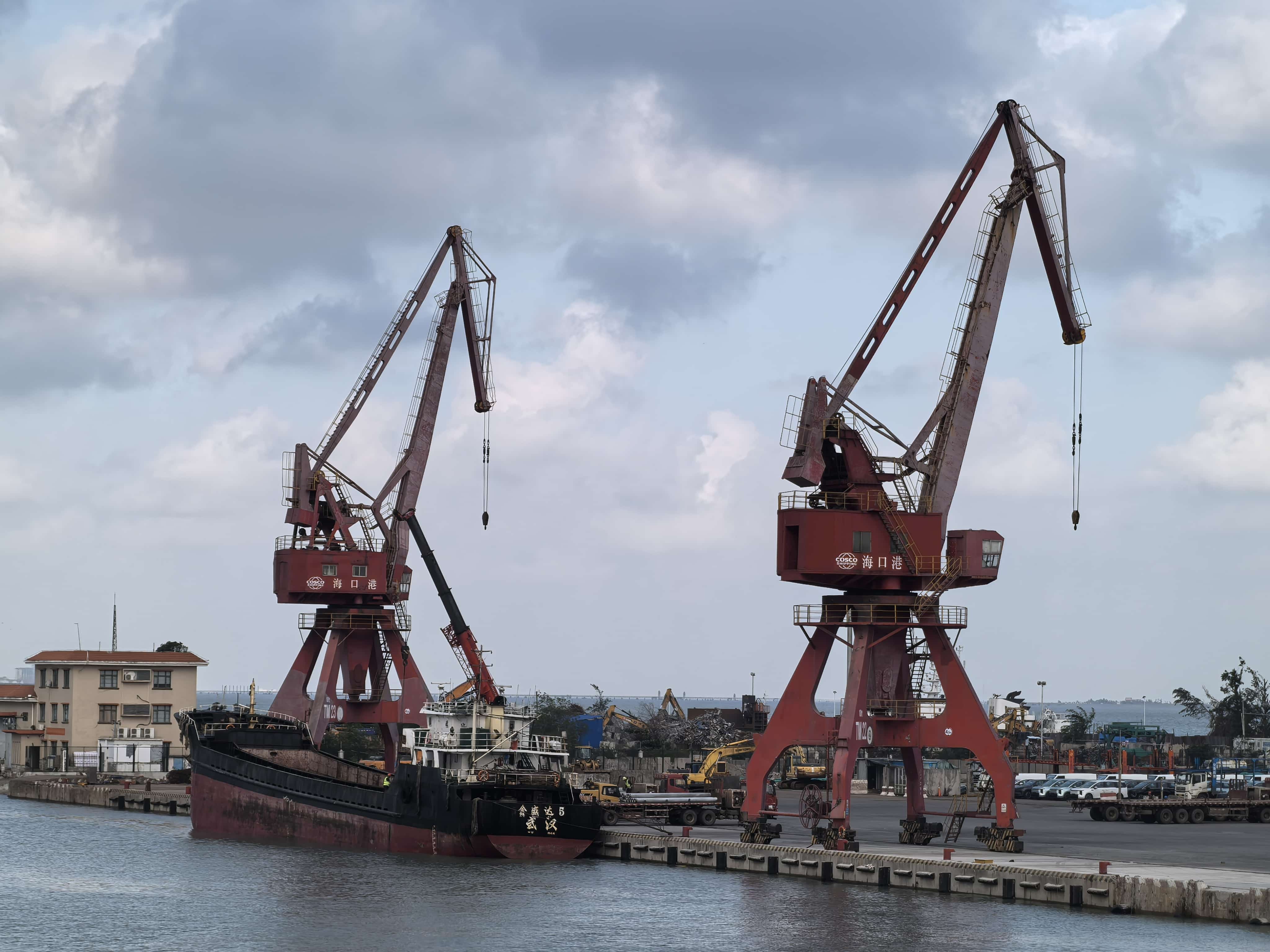 江西南昌自平衡架桥机租赁厂家 单梁架桥机故障解决办法