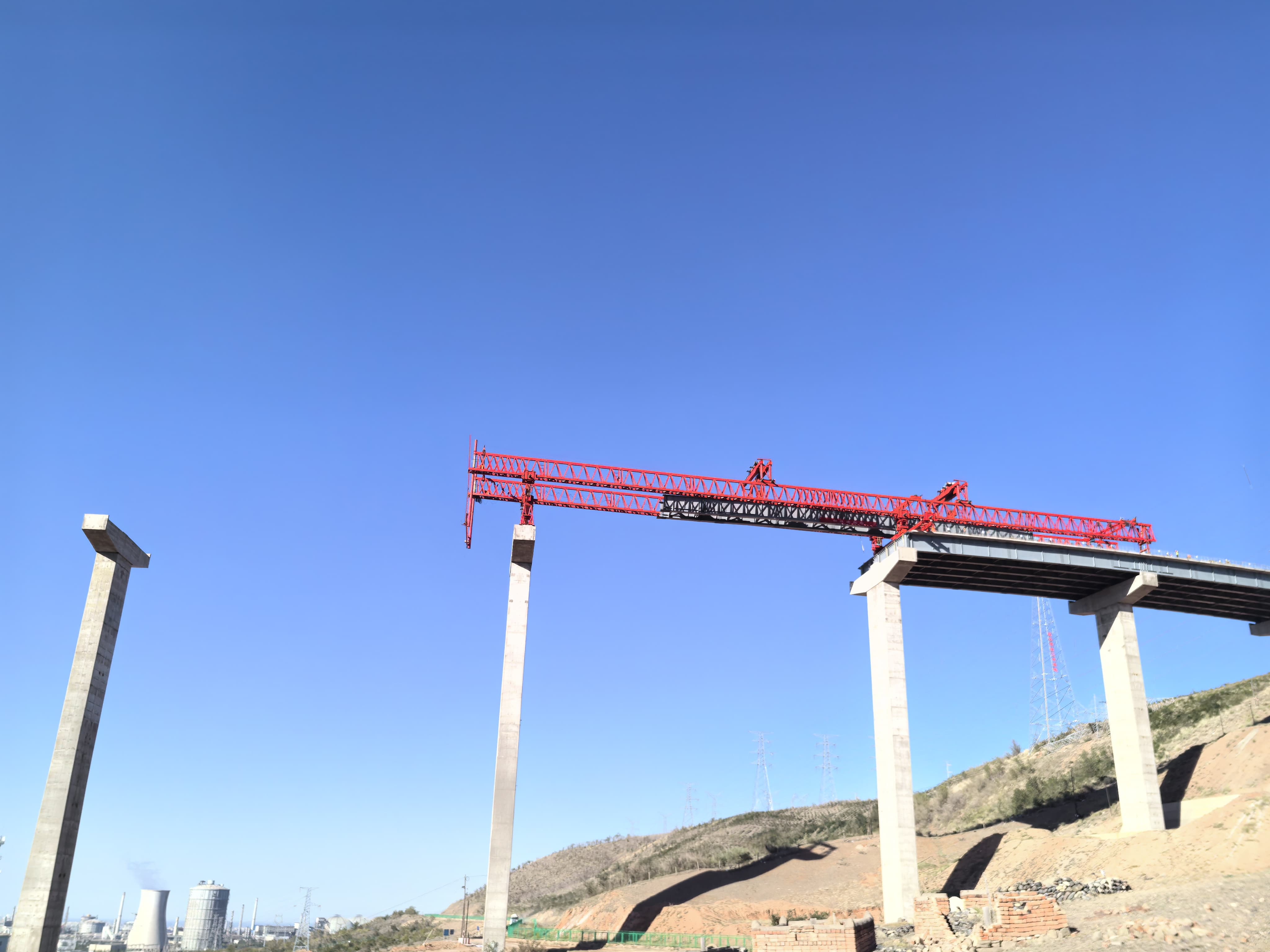 云南架桥机租赁厂家 运架一体架桥机做好预检工作的重要性