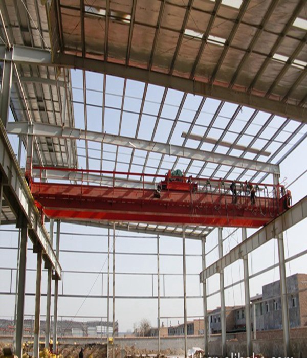 四川雅安桥式起重机厂家 电动葫芦桥式起重机端部缓冲器与防撞装置：运行末端的“防撞双保险”