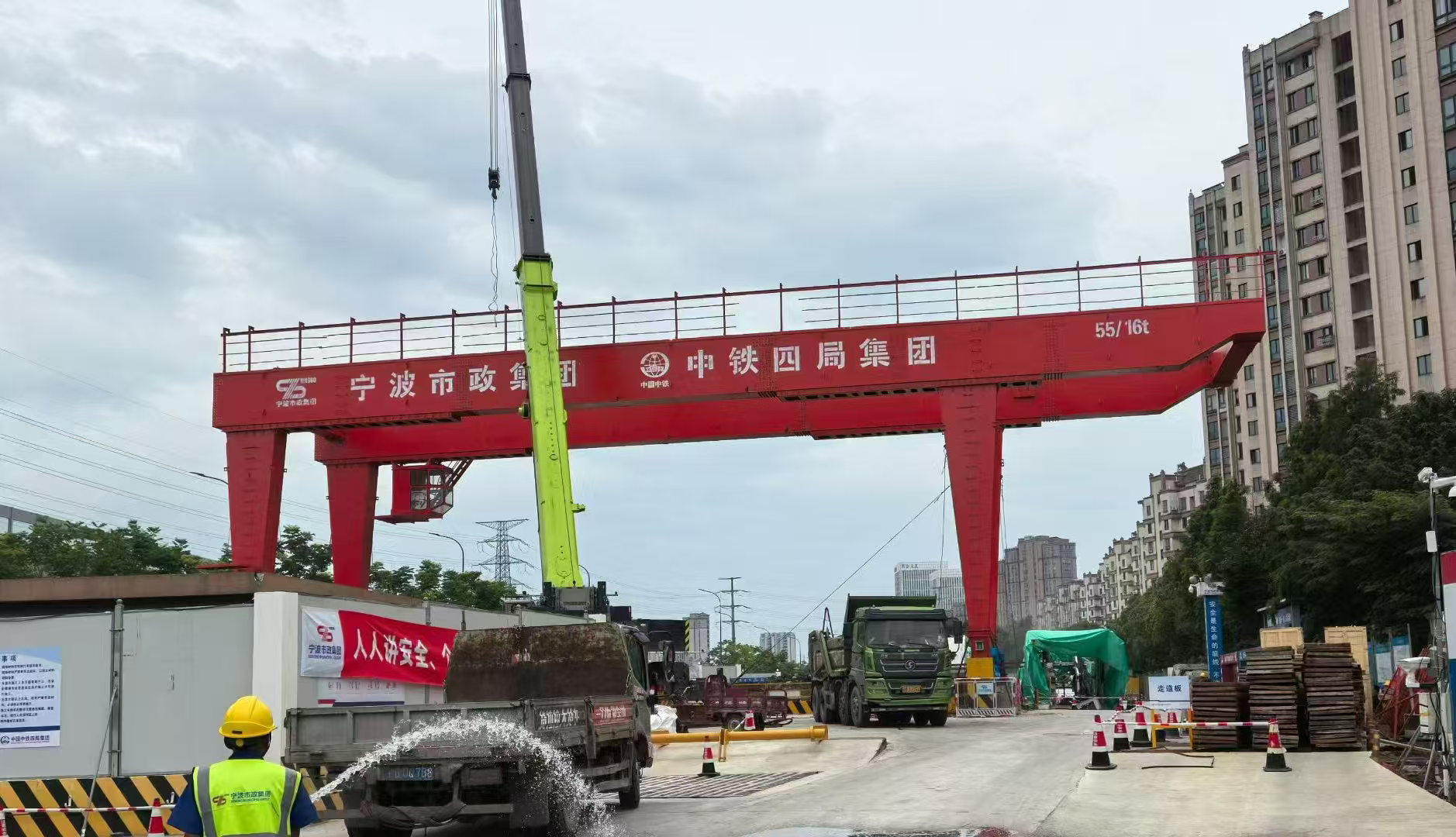 四川广安龙门吊厂家 龙门起重机吊钩轴承损坏的成因与运维防护